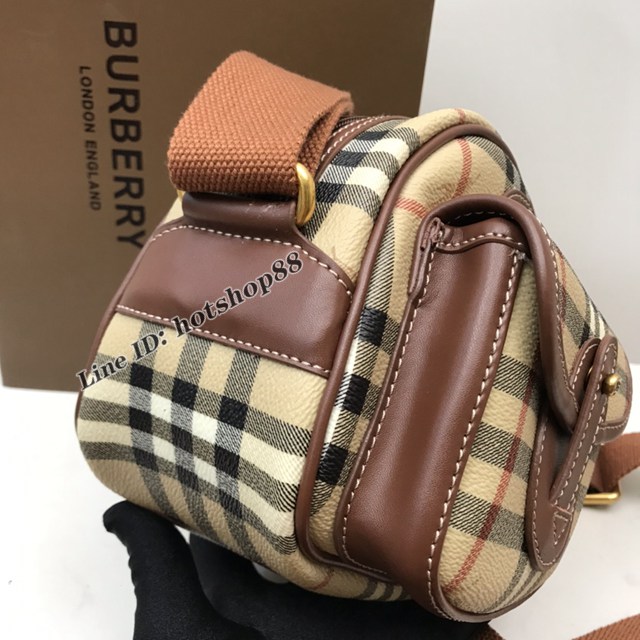 Burberry專櫃新款中古款圓蛋包 巴寶莉戰馬Pvc配牛皮小斜挎包 yxb1142